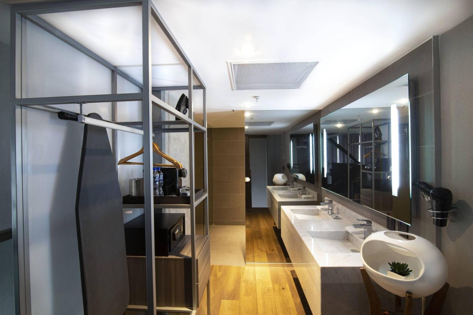 Ac Hotel By Marriott Guadalajara Mexico Εξωτερικό φωτογραφία